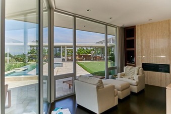 Enlarge photo 47