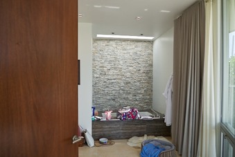 Enlarge photo 48