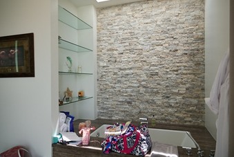 Enlarge photo 49