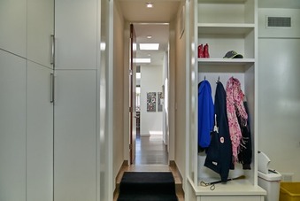 Enlarge photo 80