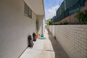 Enlarge photo 106