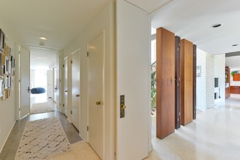 Enlarge photo 28