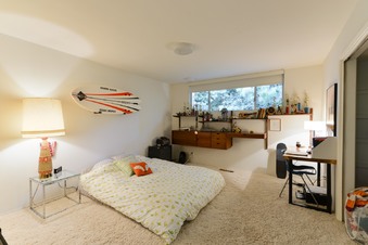 Enlarge photo 31