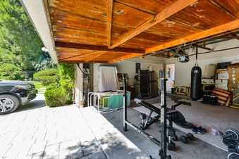 Enlarge photo 47