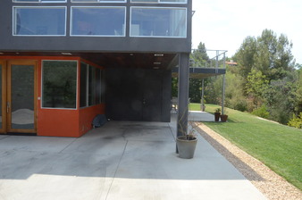 Enlarge photo 24