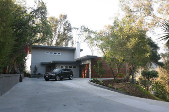 Enlarge photo 13