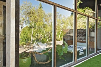Enlarge photo 13