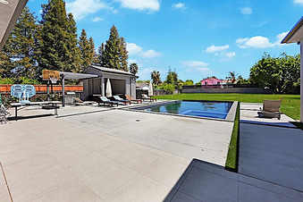 Enlarge photo 123