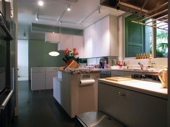 Enlarge photo 24