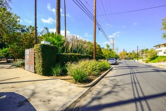 Enlarge photo 125
