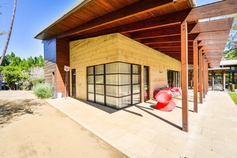 Enlarge photo 28