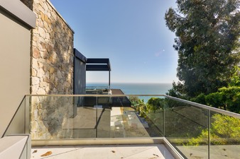 Enlarge photo 42
