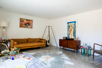 Enlarge photo 19