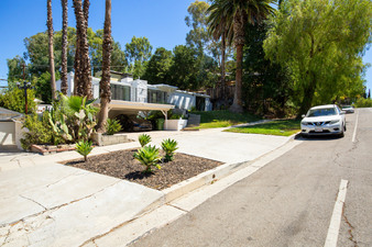 Enlarge photo 53
