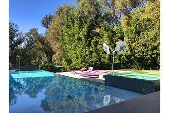 Enlarge photo 11