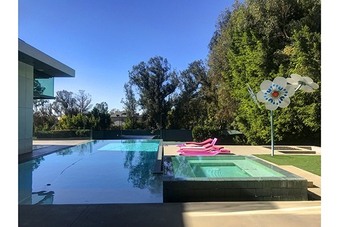 Enlarge photo 13