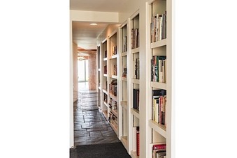 Enlarge photo 58