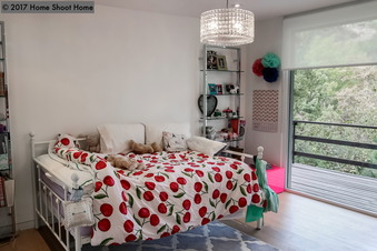 Enlarge photo 29