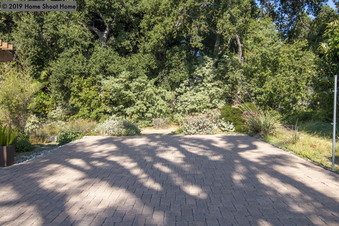 Enlarge photo 22