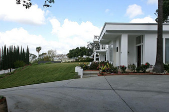Enlarge photo 11