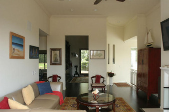 Enlarge photo 51