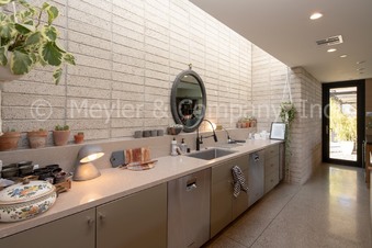 Enlarge photo 25