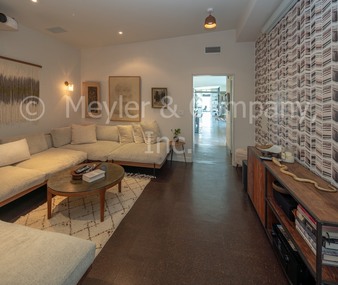 Enlarge photo 35