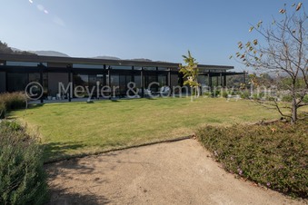 Enlarge photo 79