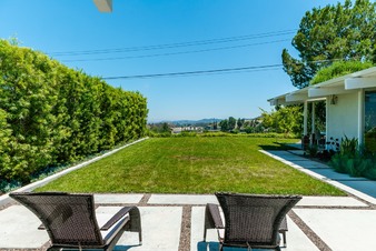 Enlarge photo 34