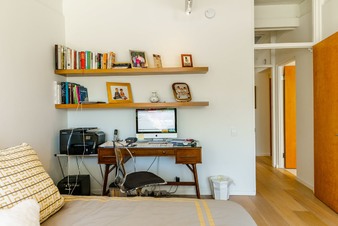Enlarge photo 42