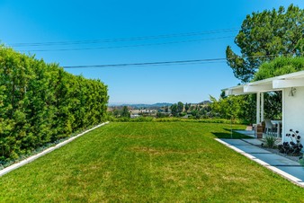 Enlarge photo 59