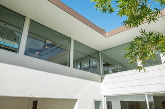 Enlarge photo 56