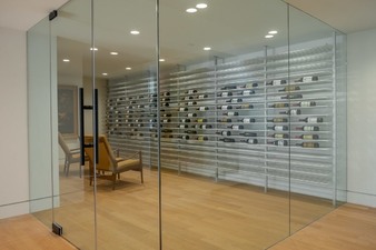 Enlarge photo 65