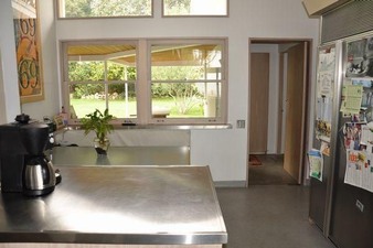 Enlarge photo 23