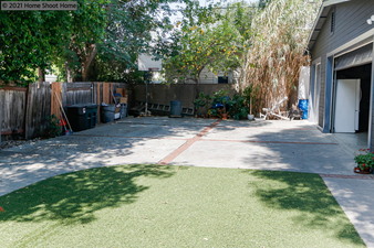 Enlarge photo 44
