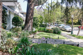 Enlarge photo 56