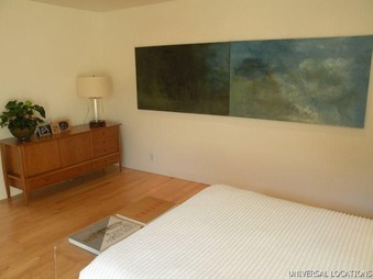 Enlarge photo 51