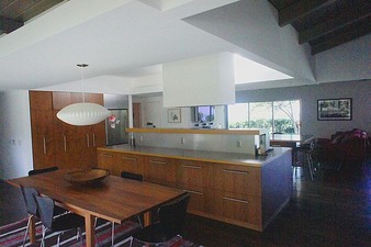 Enlarge photo 33