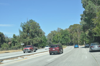 BURBANK BLVD