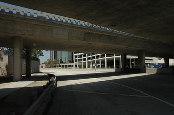 Enlarge photo 18
