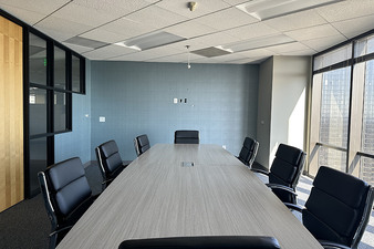 1055 W. 7TH ST. 21ST FLOOR