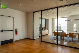 Enlarge photo 15