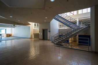 Enlarge photo 22