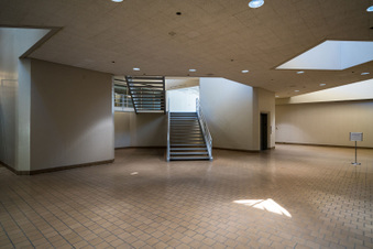 Enlarge photo 92