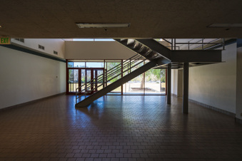 Enlarge photo 120