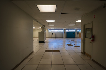 Enlarge photo 149