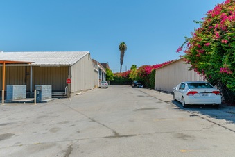 Enlarge photo 48