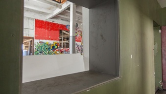 Enlarge photo 48
