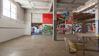 Enlarge photo 49