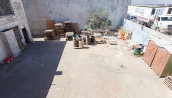 Enlarge photo 90